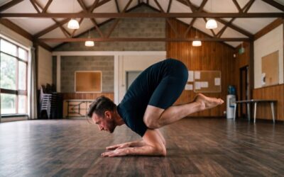 Baby Crow yoga pose – How to build strength in the arms and shoulders
