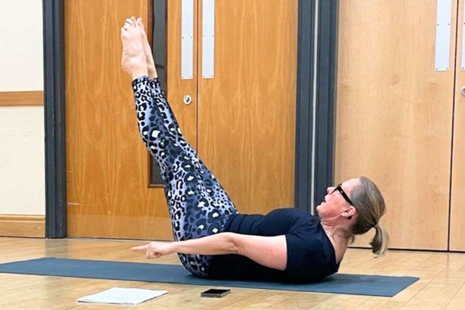 Jayne, yoga and Pilates teacher at Ad Astra, demonstrating the Hundreds